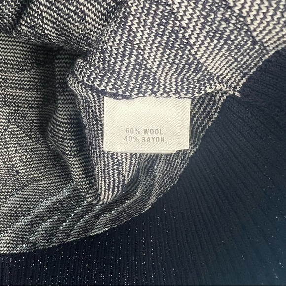 St John Sport Navy Blue Swirl Printed Wool Zip Up Jacket Size Small Casual - Picture 8 of 8